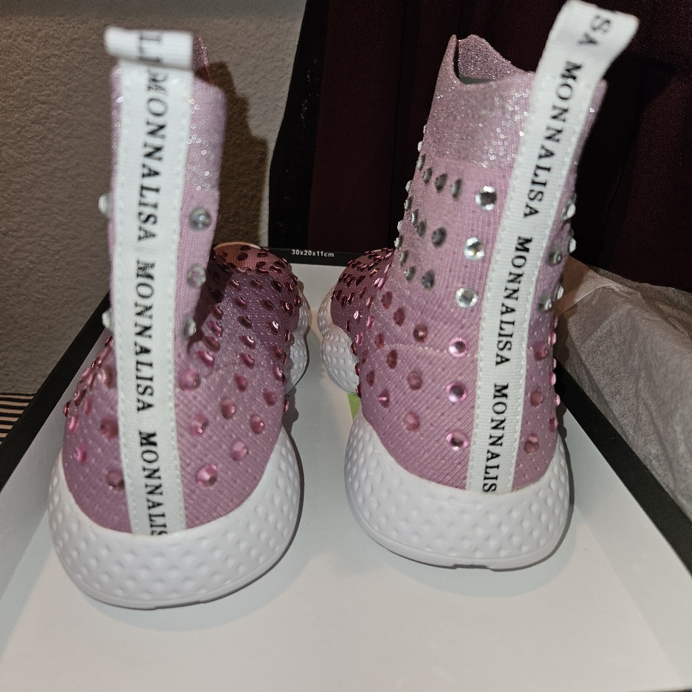 New Mona Lisa girl pink stretched lightweight shoes rhinestones decorated